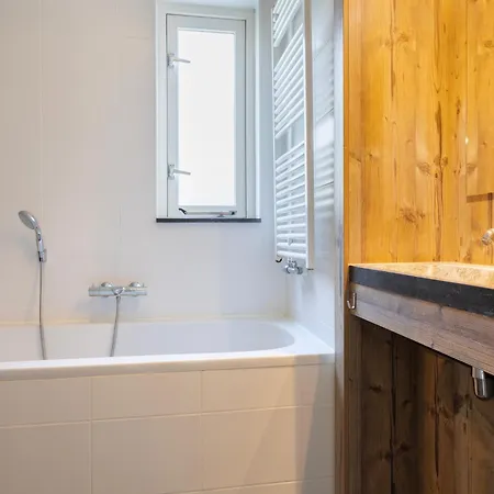 בית נופש Brabant With Sauna